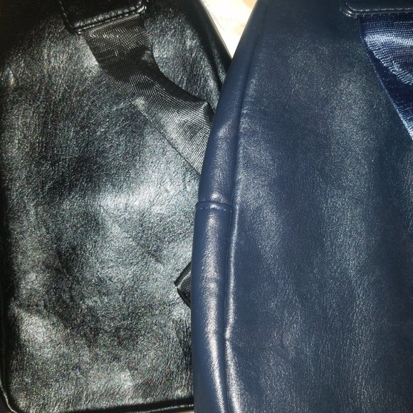 Shoulder pack - Picture 7 of 10